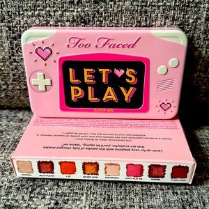 Too Faced Let's Play Mini Eyeshadow Palette
